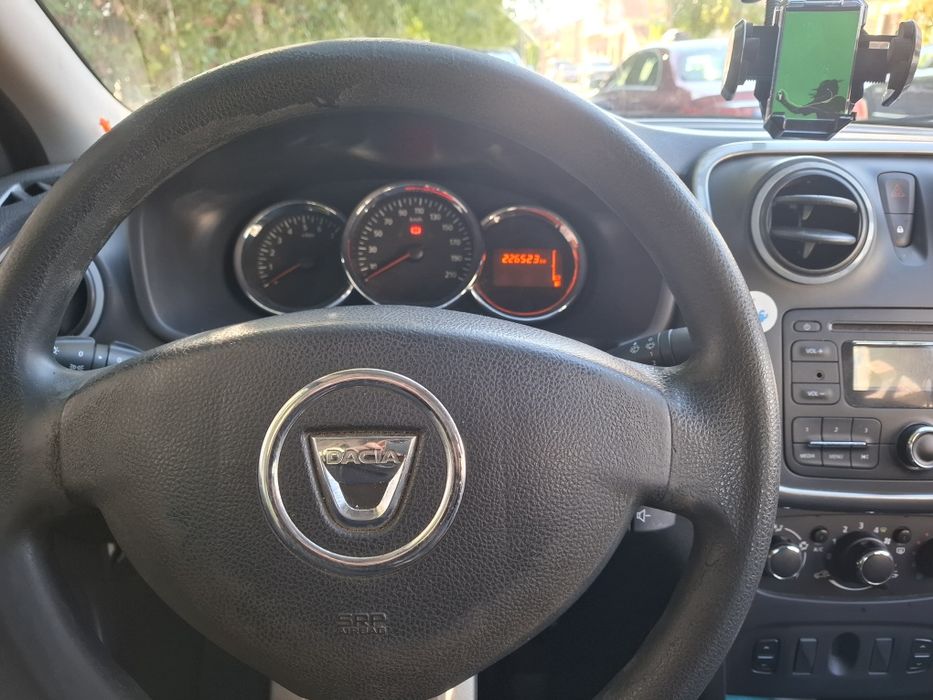 Vind Dacia logan