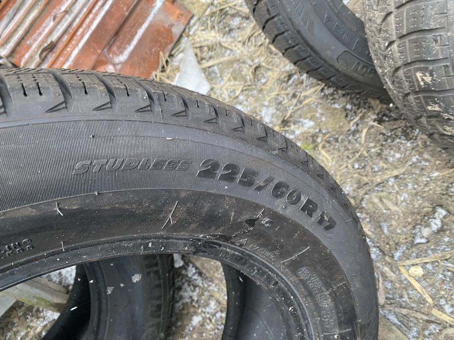 2x Anvelope iarna 225 60 17 Michelin