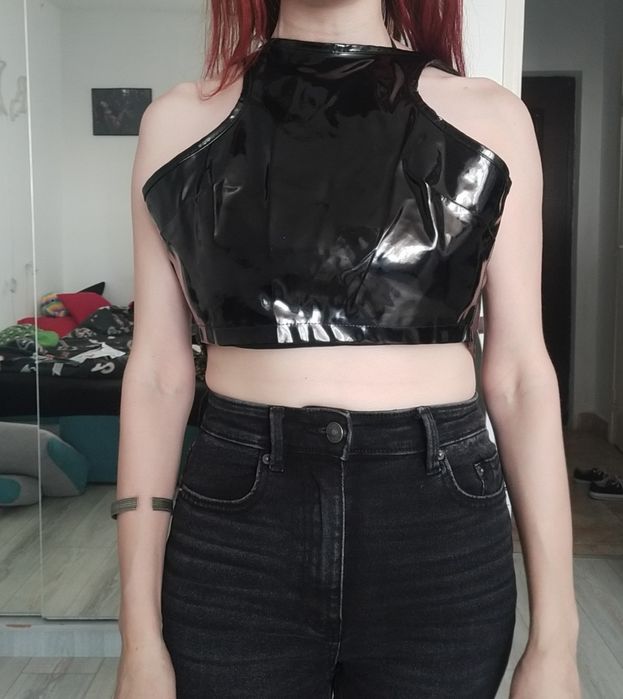 crop top lucios nailon patent XS