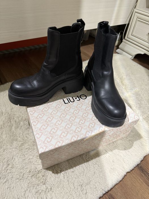 Оригинални боти от естествена кожа Liu Jo