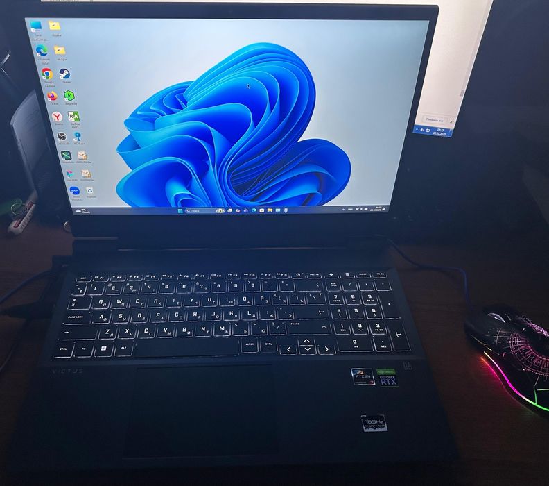 Ноутбук HP Victus 16-e0143ur