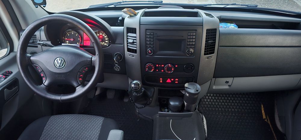 Dubă 8+1 VW Crafter 2012 2.0 TDI 108 CP CKTB Manual 6+1  Euro5