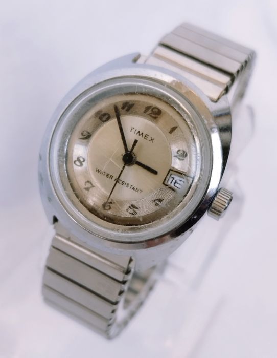 Ceas de dama mecanic Timex vintage foarte rar, cu dată.