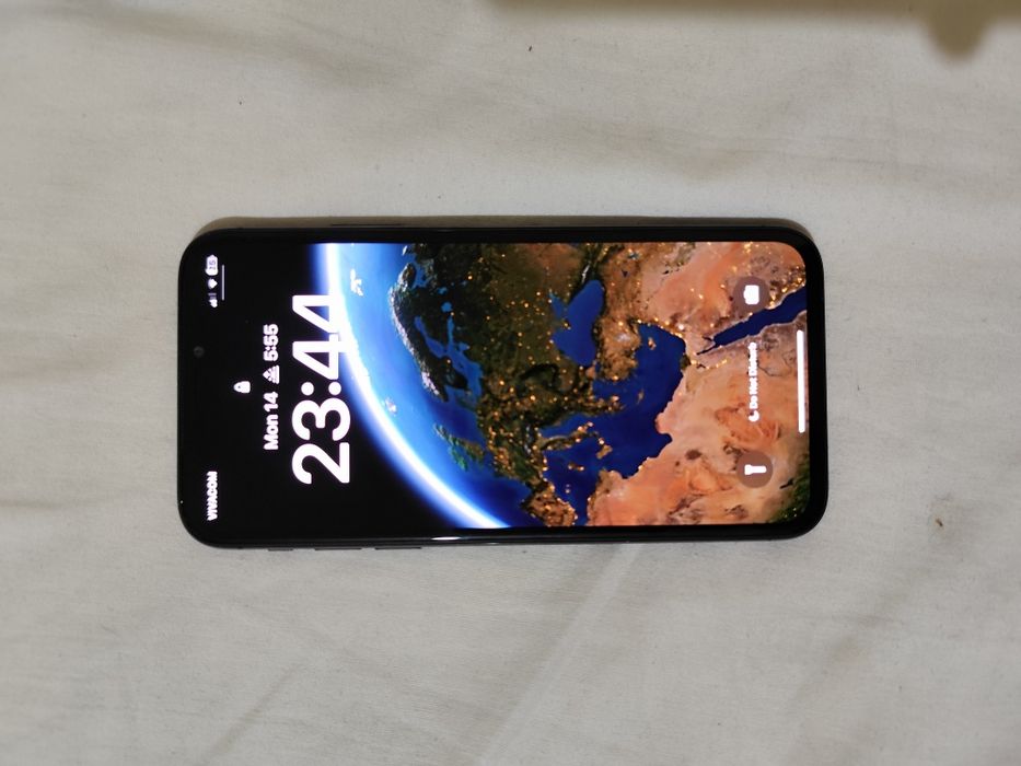 Iphone X 64gb  с подарък калъф