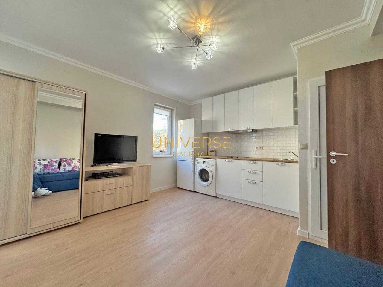 Продава се Едностаен апартамент в к.к. Слънчев бряг - 40 кв.м за 1163 €/кв.м - Снимка #1