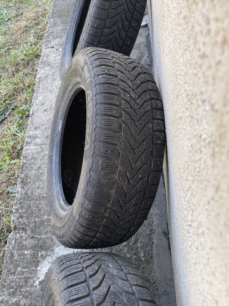 зимни гуми LASSA 195/65R15