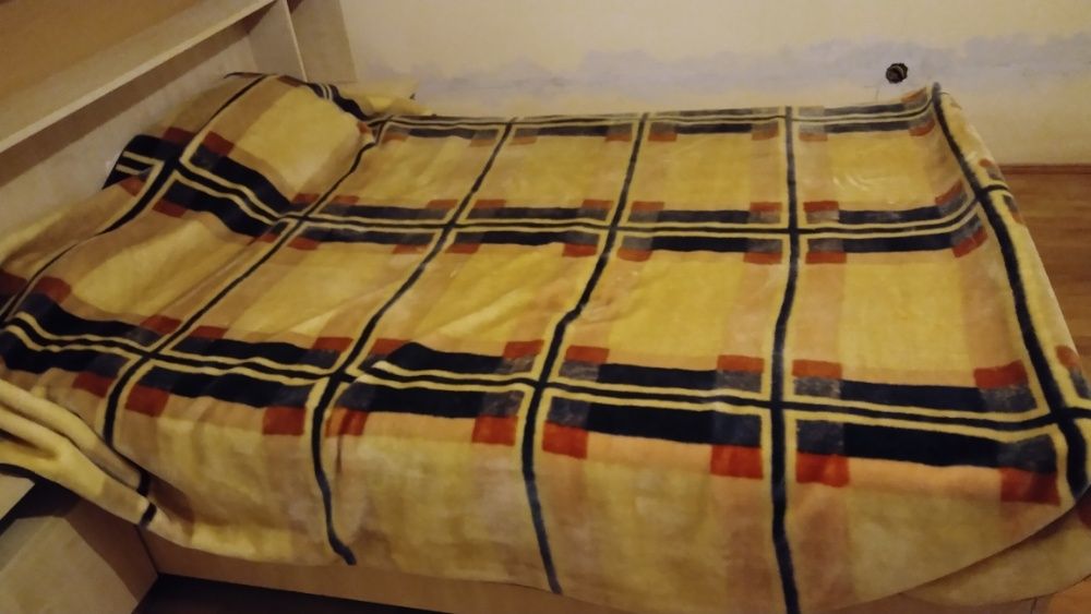 Cuvertura pat cu doua fete