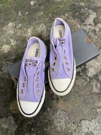 Converse lace less slip ons, 35