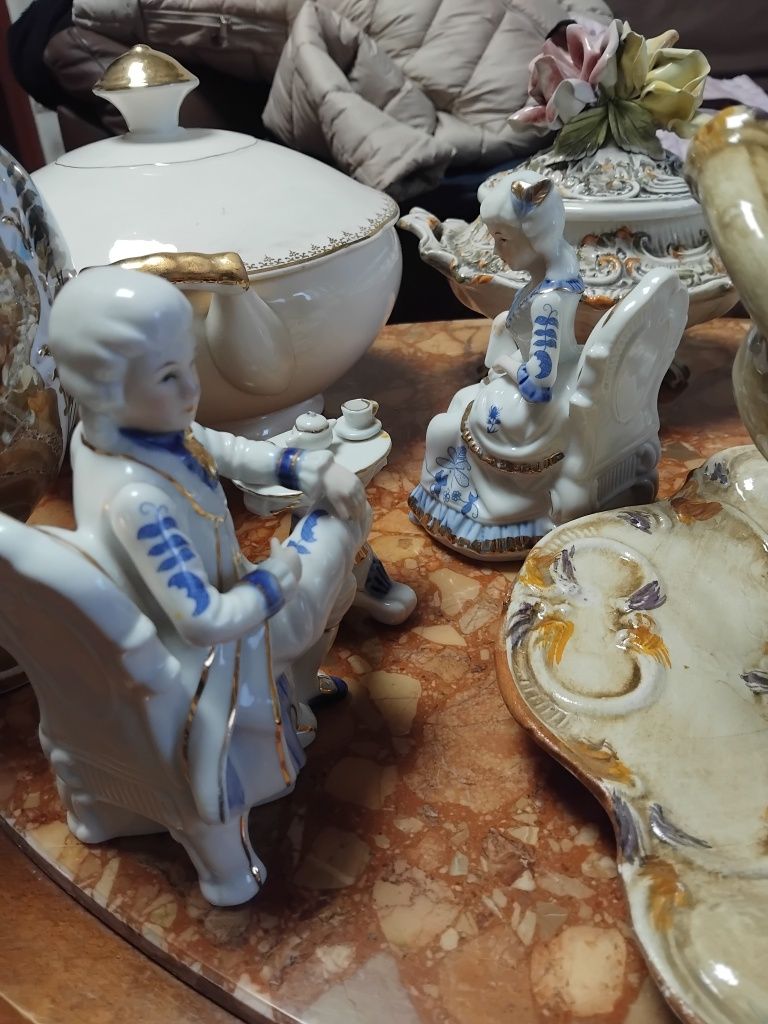 Френски порцеланови супници