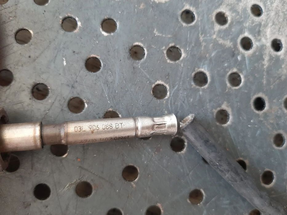 senzor temperatura gaze 2.0 tdi cah audi q5 a4 b8 03l906088bt