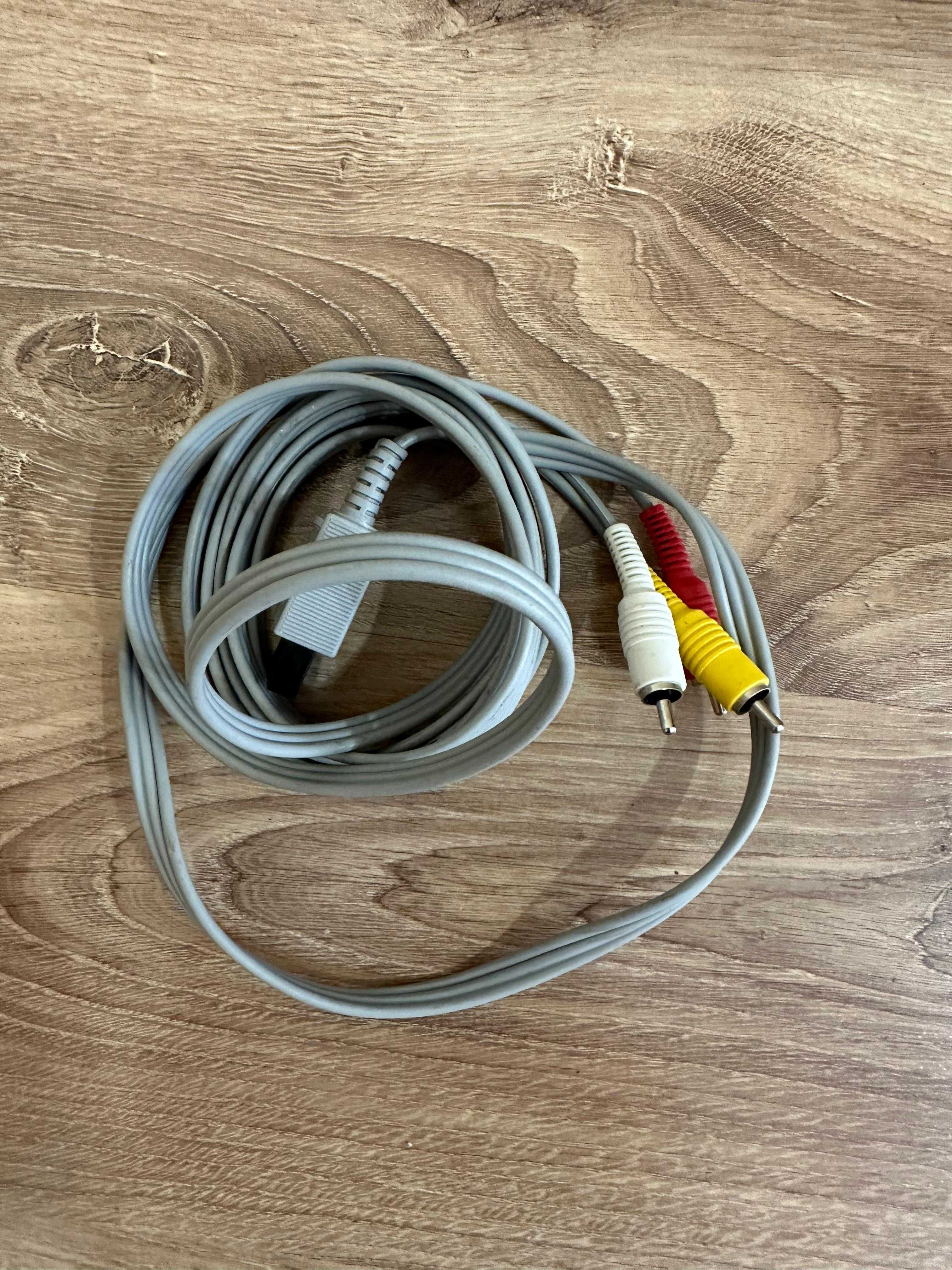 Consola Nintendo Wii, 2 manete cu nunchuk + 6 jocuri