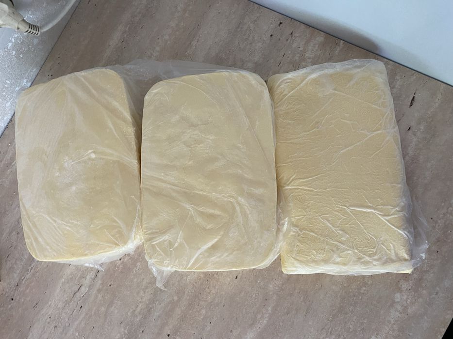 Продам масло, май