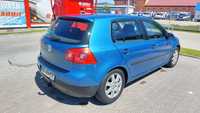 Se vinde vw golf 5