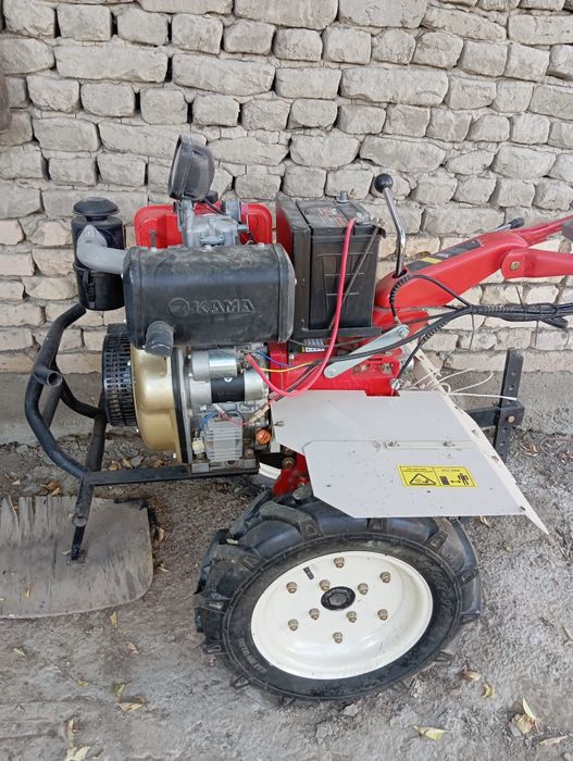 Motoblok yangi ishlatilmagan xolati yaxshi