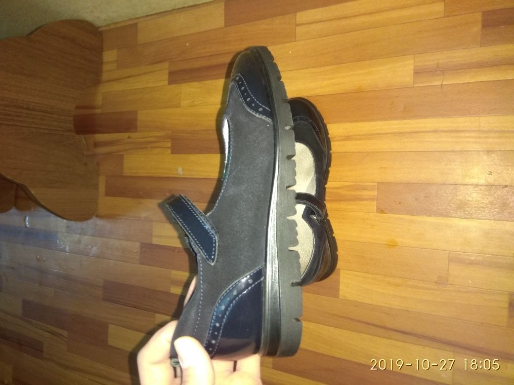 Школьные туфли для девочки