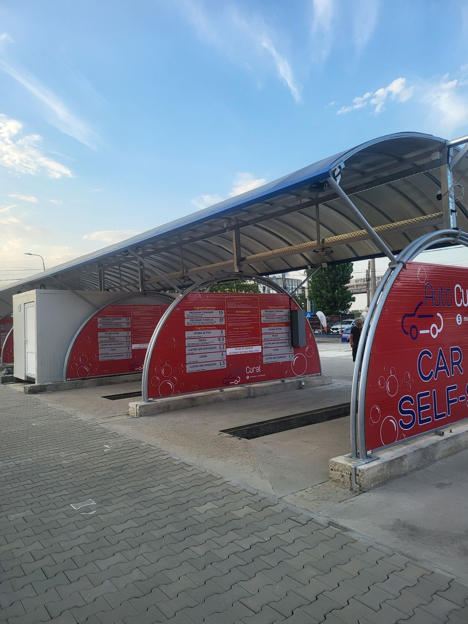 Spalatori auto self service lucraz in toata tara pret real