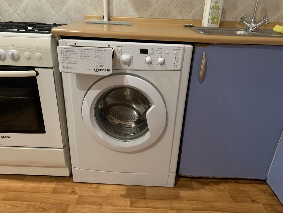 Стиральная машина Indesit