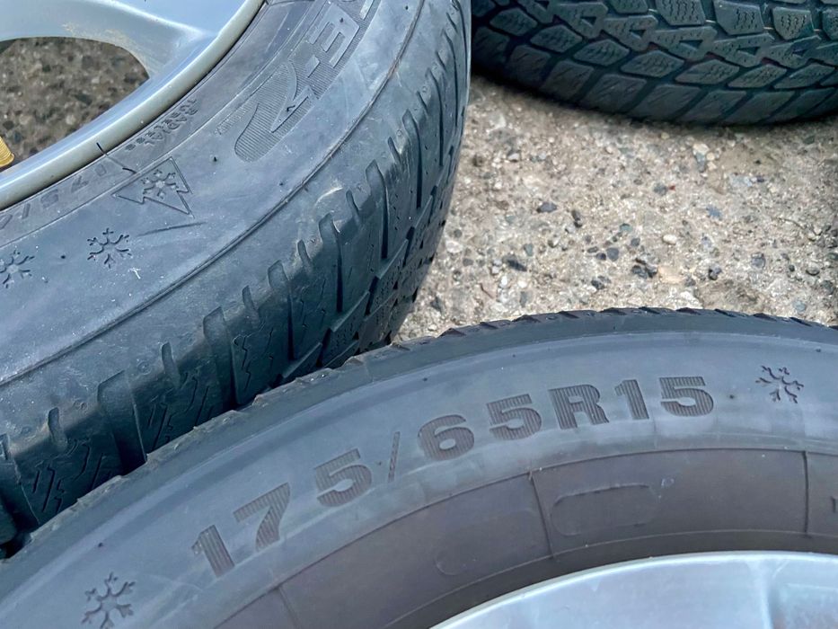 Suzuki Swift джанти Borbet с гуми Dunlop 4x100 / 175 65 15