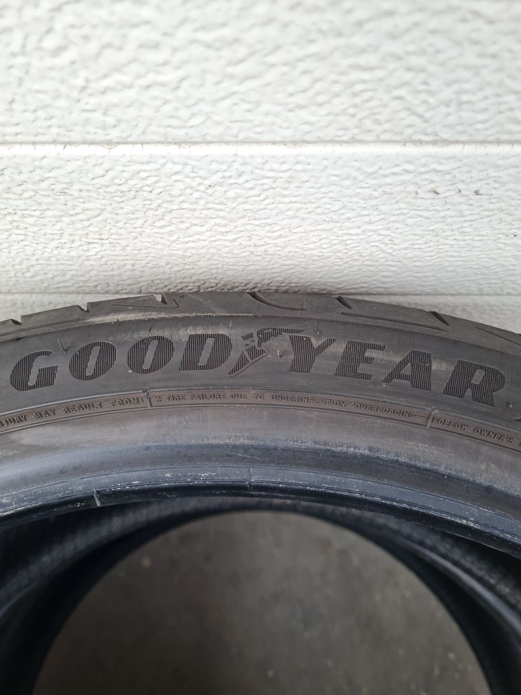 Летни гуми 2 броя GOODYEAR Egle F1 235 35 R19 дот 0519