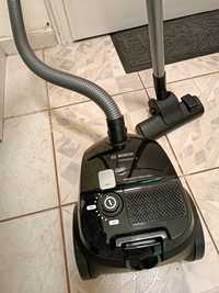 Bosch Compaxx'x vacuum cleaner. High capacity hi-spin