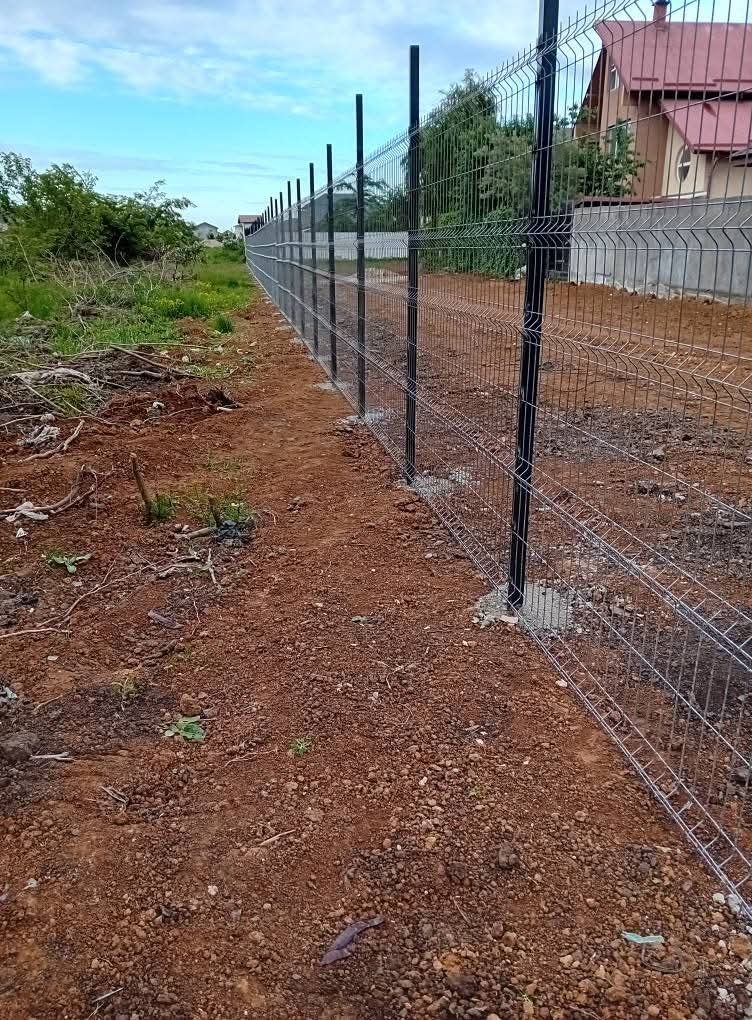 Executam garduri și porți