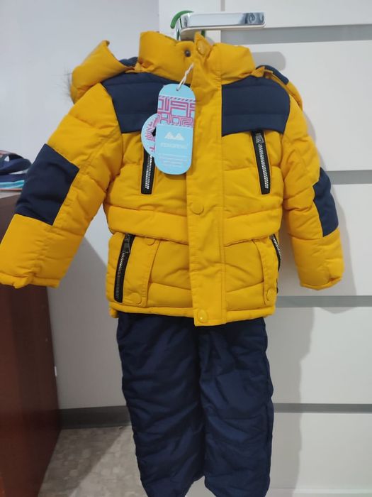 куртка с комбинизонам новый