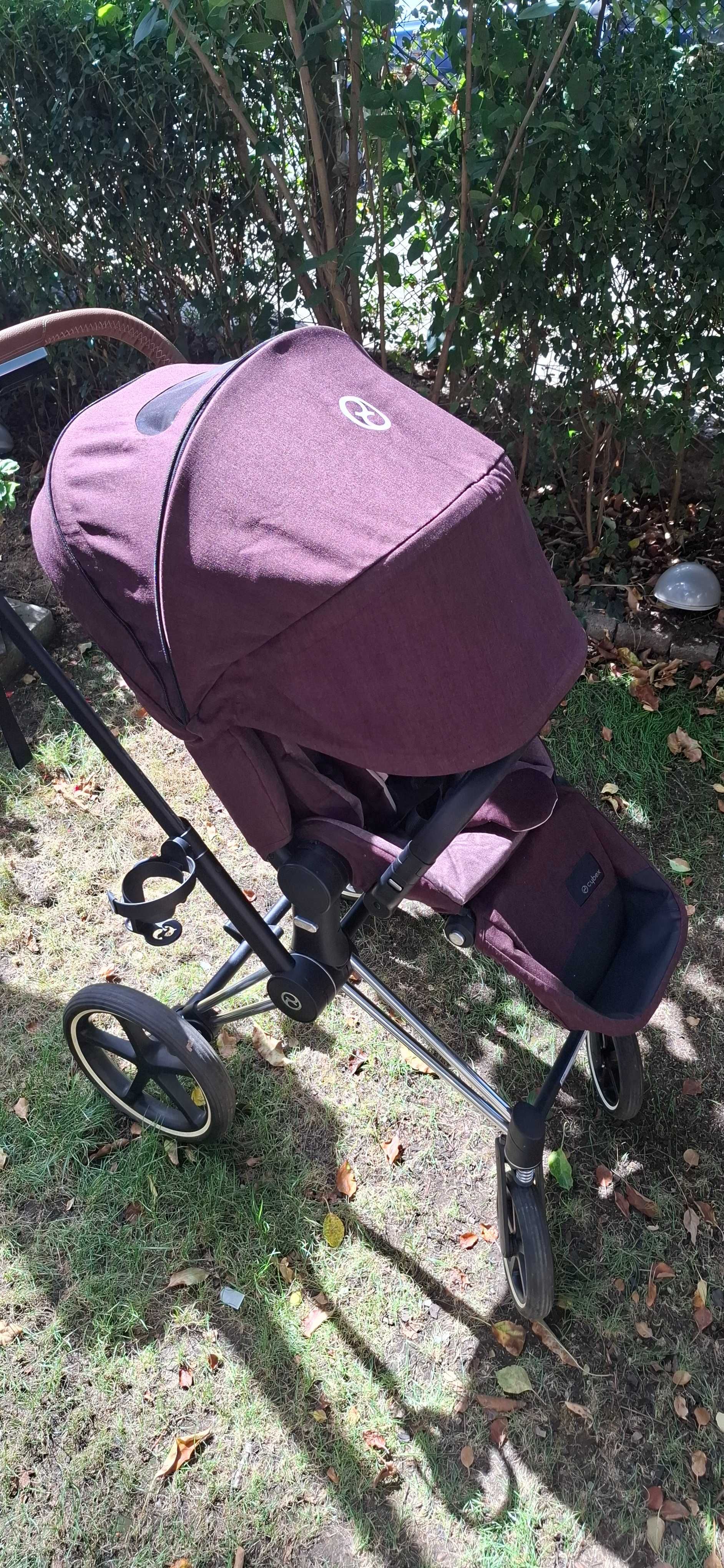 Cybex Priam Lux Platinum - комплект + 2 летни коша