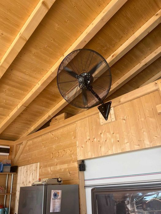 Продаваме Каравана Вечно Лято - Къмпинг Созопол Еко