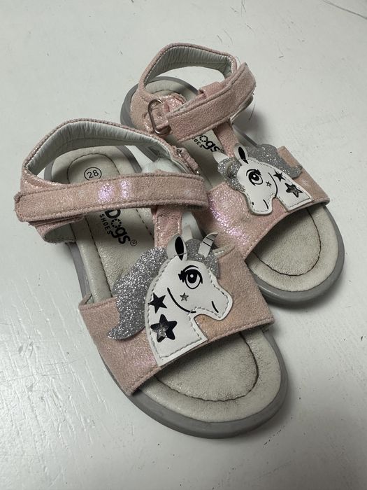 Vand sandale fetite nr 27 si 28