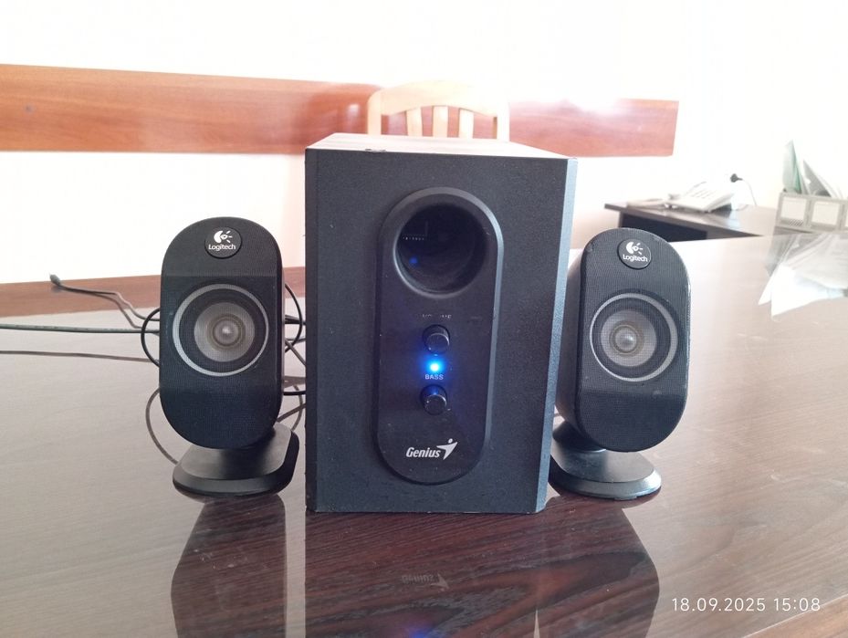 Калонка Genius. model NO.SW 2.1 355.