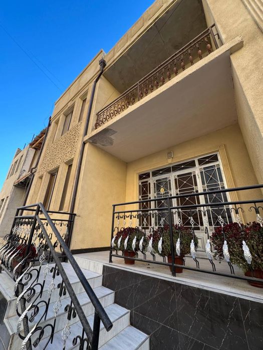 3 kavatli uy joyimiz sotiladi