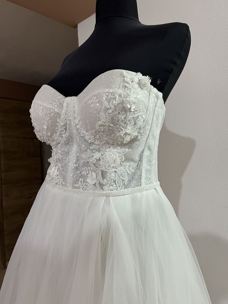 Vând Rochie mireasă