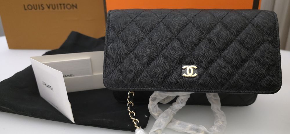 Дамска чанта CHANEL