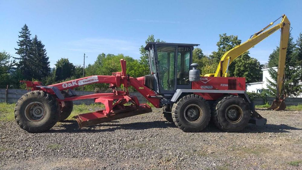 Autogreder O&K F 206 , 6x4, 18 tone, 2004