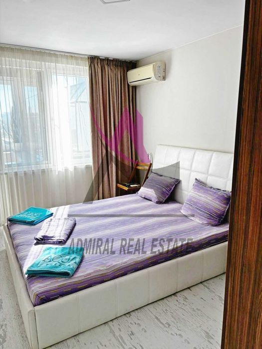 Дава се под наем Двустаен апартамент в Варна, Център - 64 кв.м за 562 € - Снимка #1