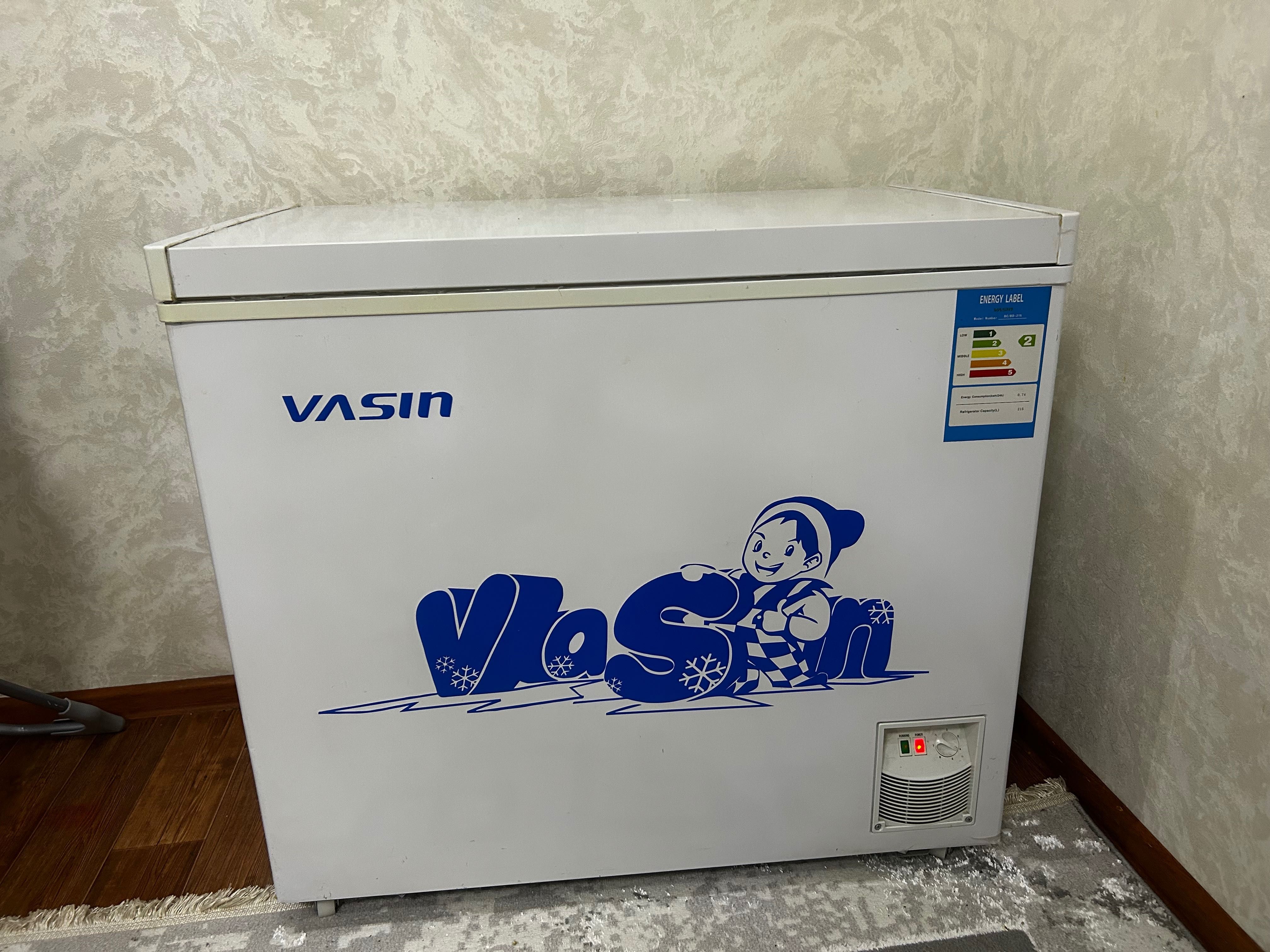 Продается морозилка "Vasin" в отличном состоянии