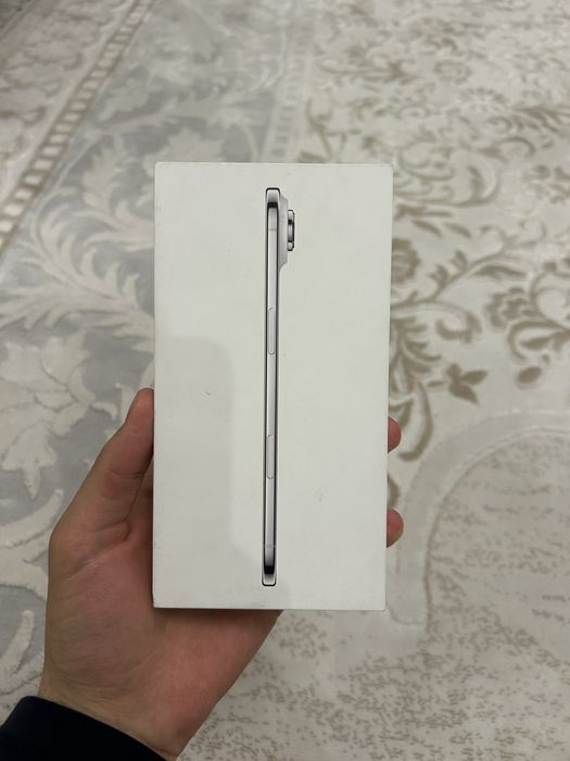 Iphone 17 air. Ayfon 17 air.