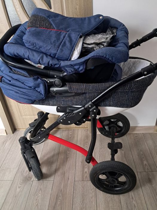 Vand carucior si scoica