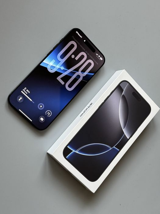 IPhone 16 Pro Max 256gb / 100% Батерия