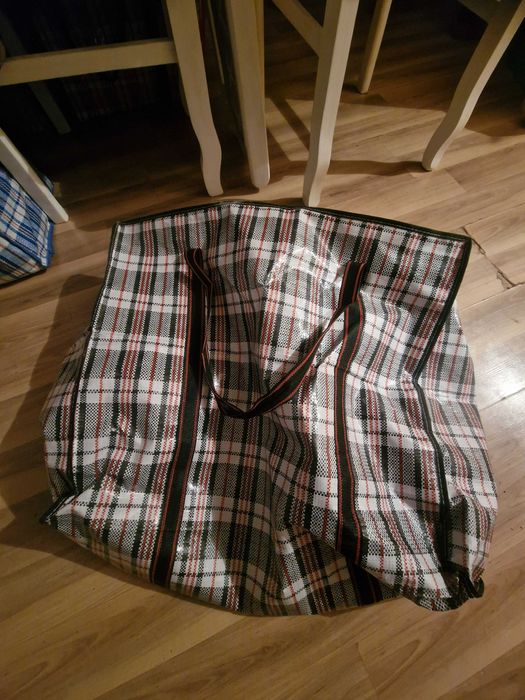 Сумки дорожные 4 штуки