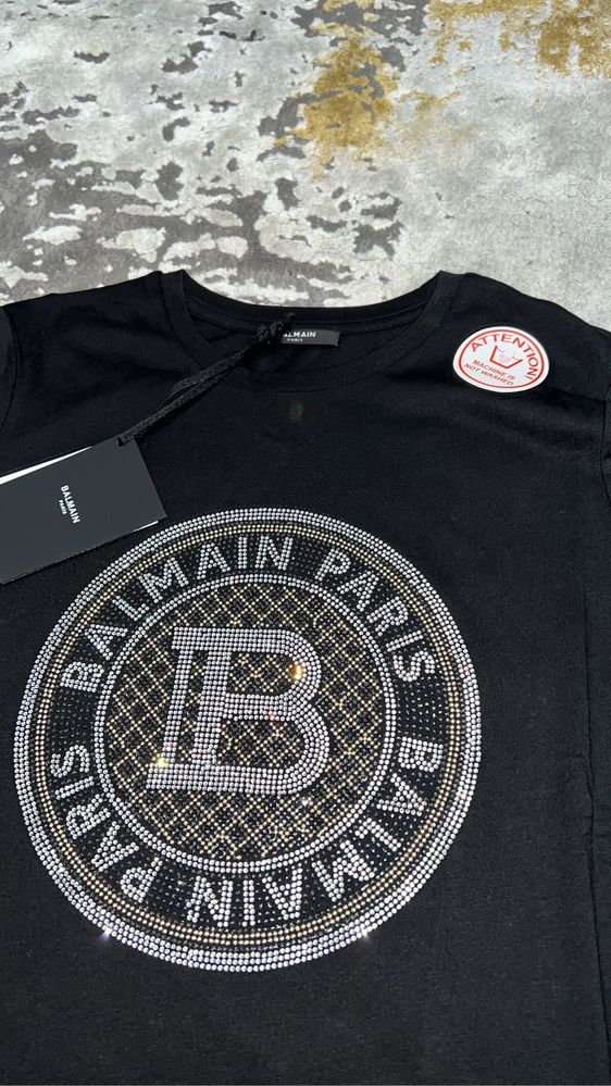 Tricou Balmain colecția noua-Material bumbac! Marimi : Xs S M L
