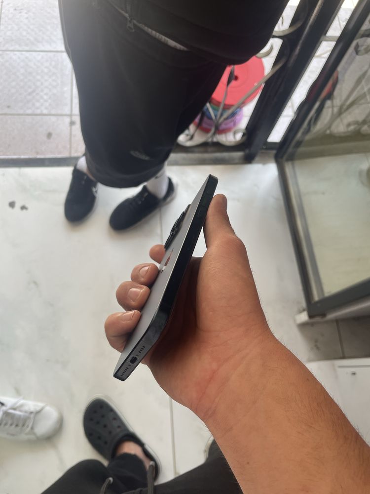 Продам 15 pro max