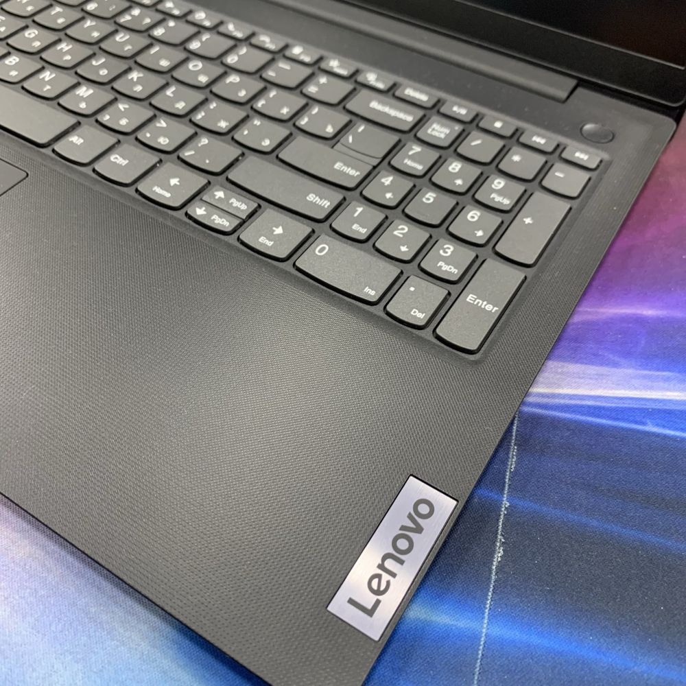 Новый Ноутбук Noutbuk Lenovo V15 Core i3-1315U 8/256GB Bepul yetkazish