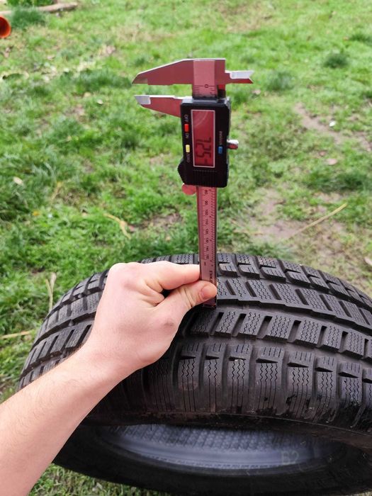 Anvelope iarnă Cooper WM-SA2+ 195/65 R15 88T 7.25 mm stare foarte bună