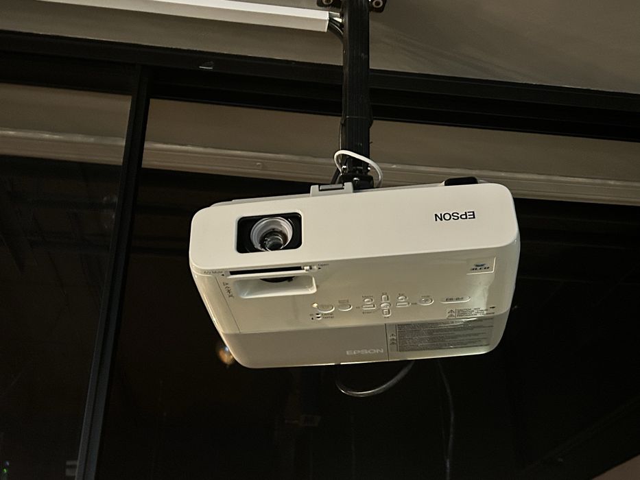 Продам проектор