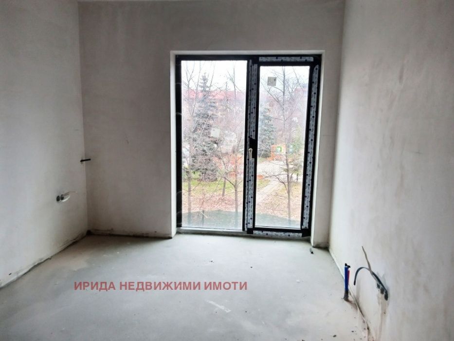 Продава се Многостаен апартамент в София, Овча купел 2 - 180 кв.м за 1675 €/кв.м - Снимка #3