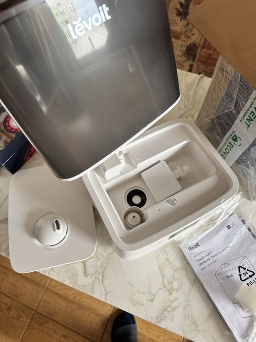 Umidificator Levoit 300s grey nou