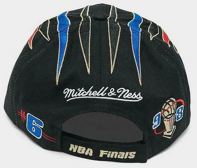 Chicago Bulls Mitchell & Ness 1998 NBA Finals Champions Strapback