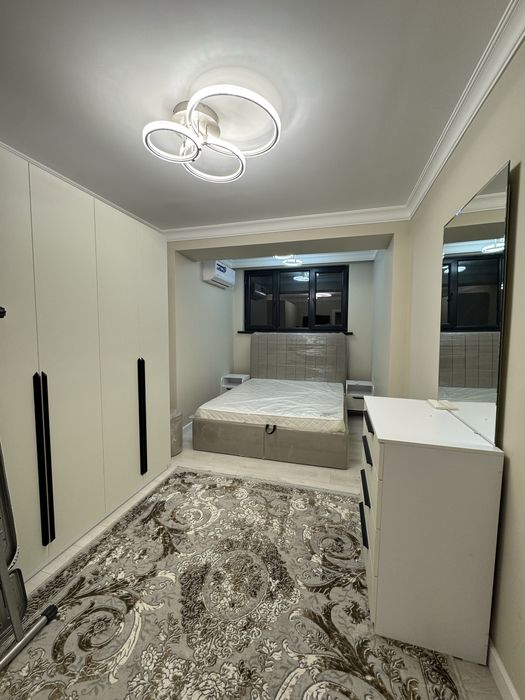 Срочно сдаётся КВ Метро Космовнатов 2-ком/4/12