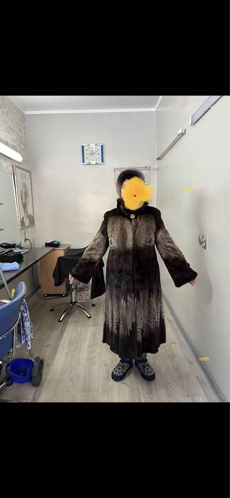 Продам шубу женскую, норковую, отличного качества
